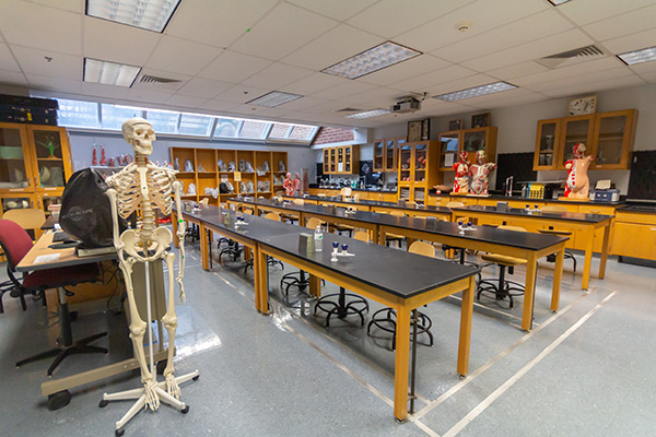 SMART Biology Lab (232)